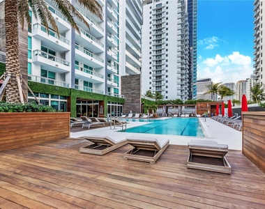 1080 Brickell Ave - Photo Thumbnail 14