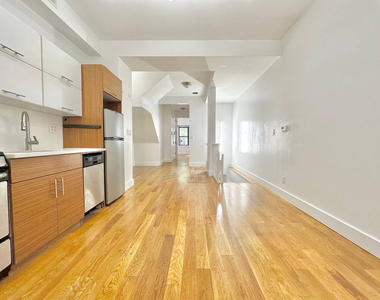 259 Jefferson Street - Photo Thumbnail 1