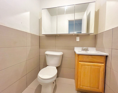 259 Jefferson Street - Photo Thumbnail 6