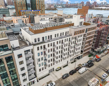 26-25 3rd Street - Photo Thumbnail 10