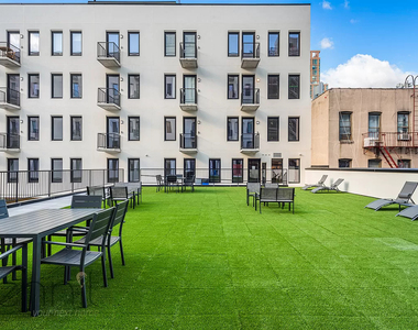 26-25 3rd Street - Photo Thumbnail 11