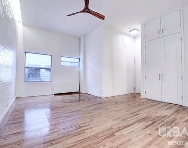 123 Bank Street - Photo Thumbnail 1