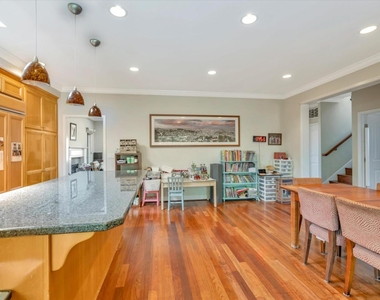 130 Heather Ln - Photo Thumbnail 11