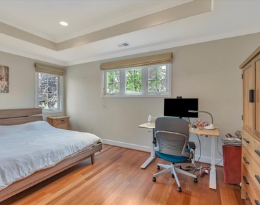 130 Heather Ln - Photo Thumbnail 18