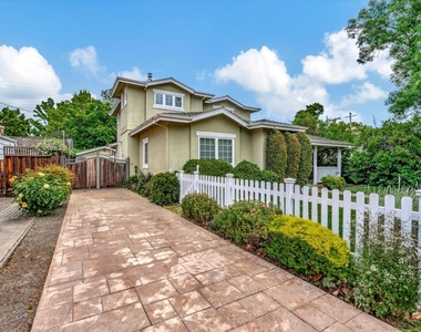 130 Heather Ln - Photo Thumbnail 1