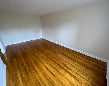 99-49 66th Road - Photo Thumbnail 11