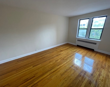 99-49 66th Road - Photo Thumbnail 6
