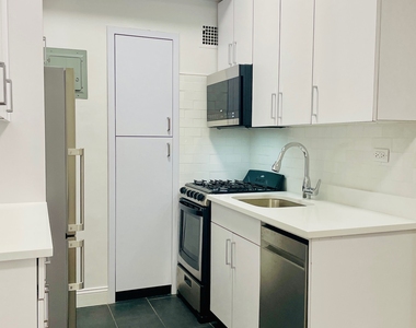 400 East 89th Street, 14N - Photo Thumbnail 12