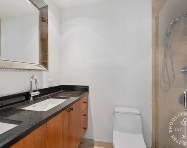 346 Warren Street - Photo Thumbnail 9