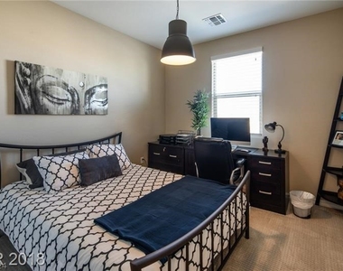 9651 Belmont Bay Avenue - Photo Thumbnail 10