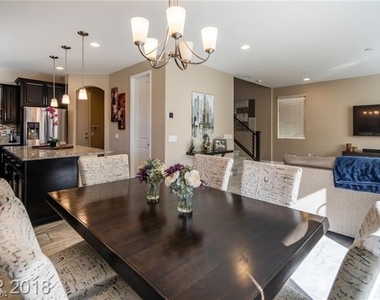 9651 Belmont Bay Avenue - Photo Thumbnail 4