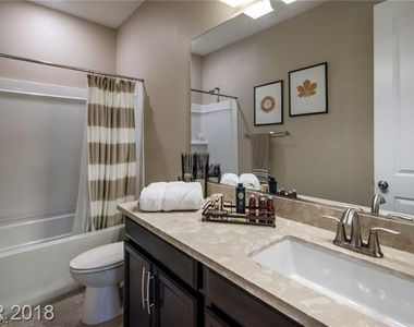 9651 Belmont Bay Avenue - Photo Thumbnail 11