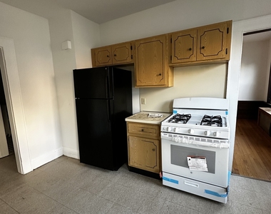 333 Gurdon Street - Photo Thumbnail 3