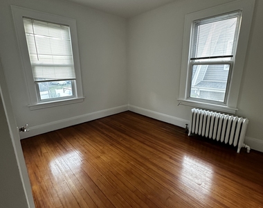 333 Gurdon Street - Photo Thumbnail 2