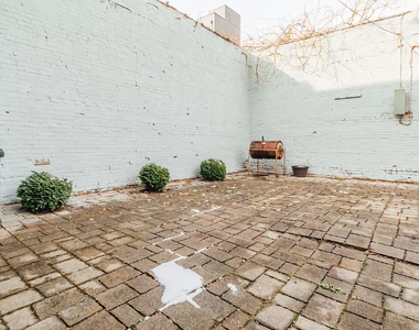 319 Winthrop Street - Photo Thumbnail 7
