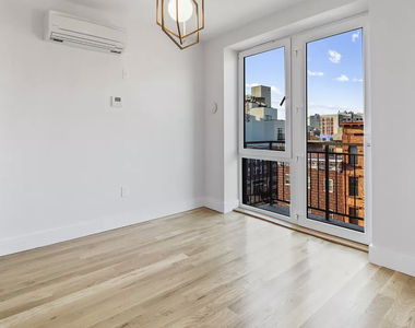 438 Union Avenue - Photo Thumbnail 5