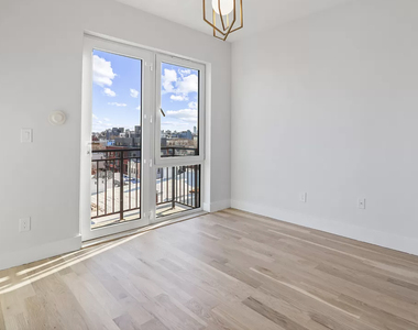 438 Union Avenue - Photo Thumbnail 1