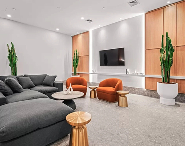 597 Grand Street - Photo Thumbnail 12