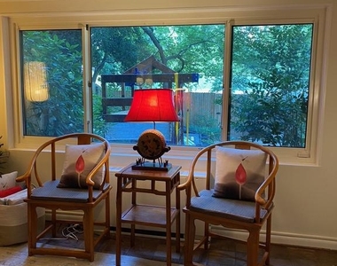 4201 Cathedral Ave Nw - Photo Thumbnail 28