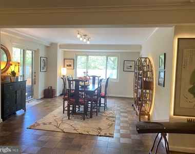 4201 Cathedral Ave Nw - Photo Thumbnail 15
