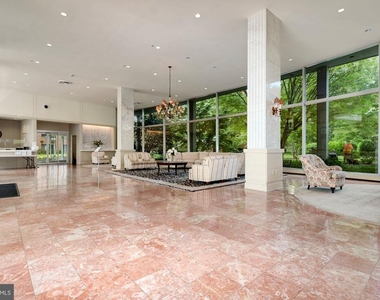 4201 Cathedral Ave Nw - Photo Thumbnail 6