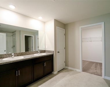 7154 Samuel Ivy Drive - Photo Thumbnail 7