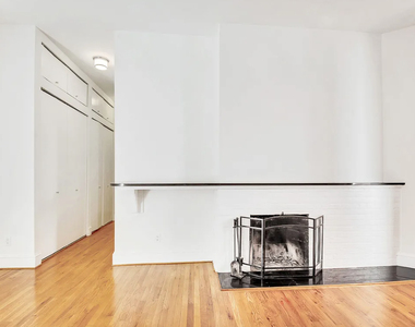  Madison Avenue - Photo Thumbnail 6