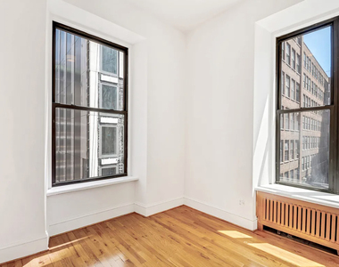  Madison Avenue - Photo Thumbnail 4