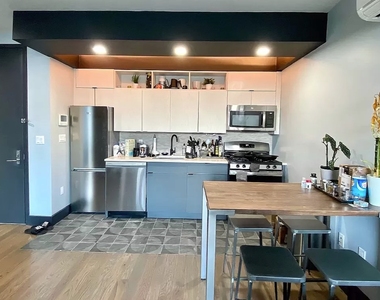 540 Driggs Avenue - Photo Thumbnail 5