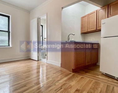 4700 Broadway - Photo Thumbnail 5