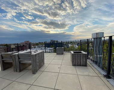 691 Chauncey Street - Photo Thumbnail 9