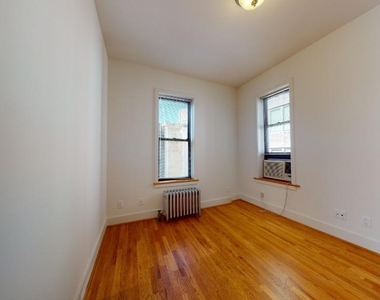 East 97 Street - Photo Thumbnail 6