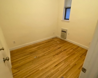 210 East 83rd Street - Photo Thumbnail 7