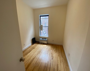 210 East 83rd Street - Photo Thumbnail 6