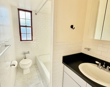 80 Cranberry Street - Photo Thumbnail 4