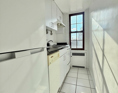 80 Cranberry Street - Photo Thumbnail 3