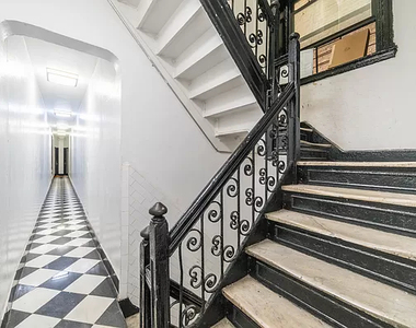 142 Sullivan Street - Photo Thumbnail 8