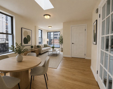 West 55th Street ( 5th-6th Avanue) - Photo Thumbnail 1