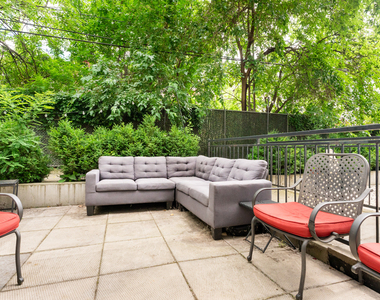196 Freeman street - Photo Thumbnail 5