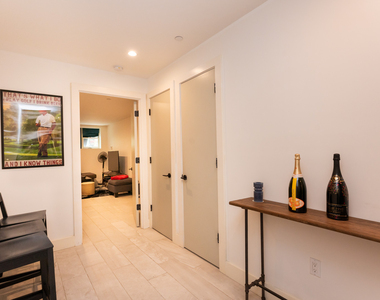 196 Freeman street - Photo Thumbnail 12