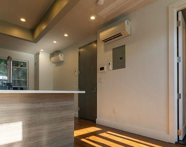 38 Catherine Street - Photo Thumbnail 1