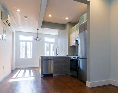 38 Catherine Street - Photo Thumbnail 2