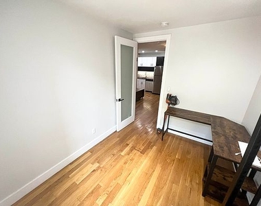 852 Metropolitan Avenue - Photo Thumbnail 6