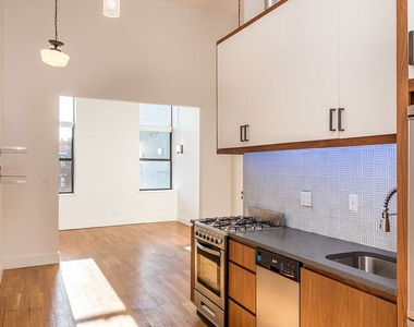 949 Willoughby Avenue - Photo Thumbnail 0