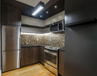 691 Chauncey Street - Photo Thumbnail 5