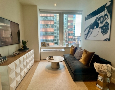160 Water Street - Photo Thumbnail 1