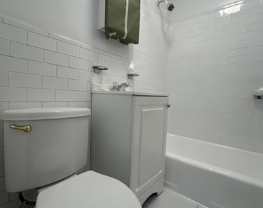30 Clinton Street  - Photo Thumbnail 5