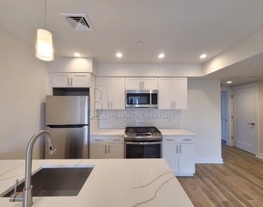 25-70 32nd Street - Photo Thumbnail 1