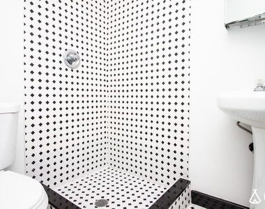 43 Cumberland Street - Photo Thumbnail 17