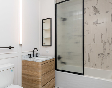 321 Wythe Avenue - Photo Thumbnail 9